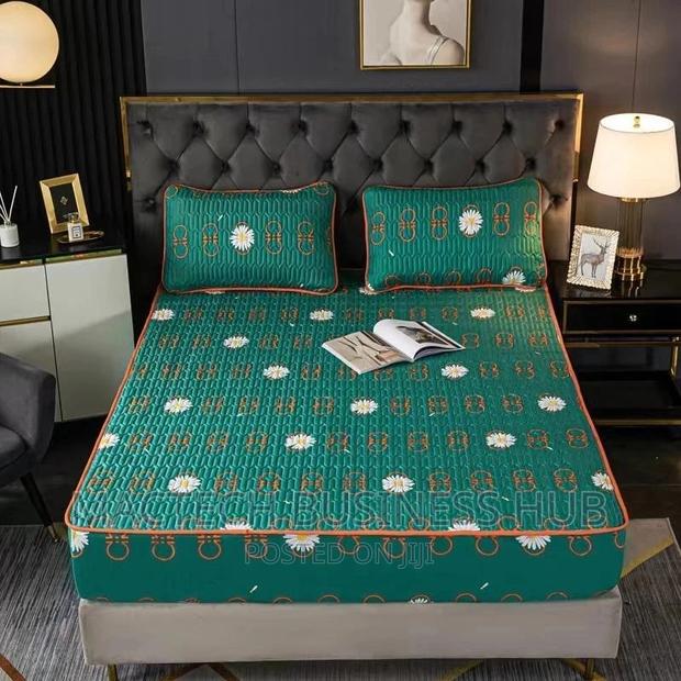 Waterproof Bedcovers · Photo 5