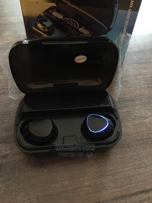 Damix True Wireless Earbuds · Photo 2
