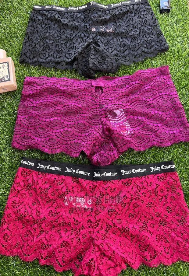 Uk Panties · Photo 2