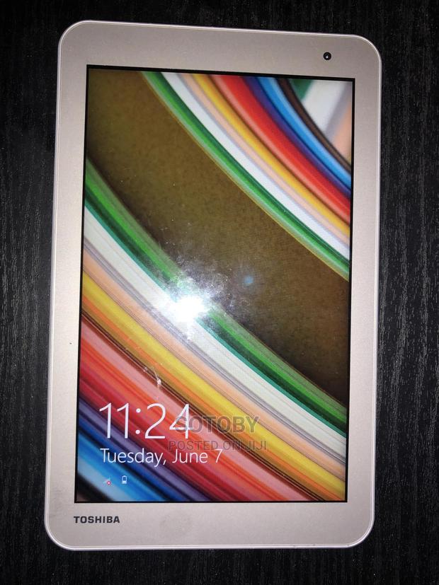 Toshiba Encore 2 Write 8.0 32 GB Silver · Photo 2