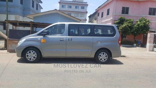 Car Rentals in Ghana. H1 Buses for Hiring in Ghana · Photo 2