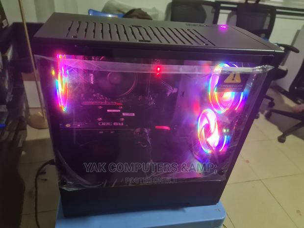New Desktop Computer MSI Model 16GB AMD Ryzen SSD 256GB · Photo 1