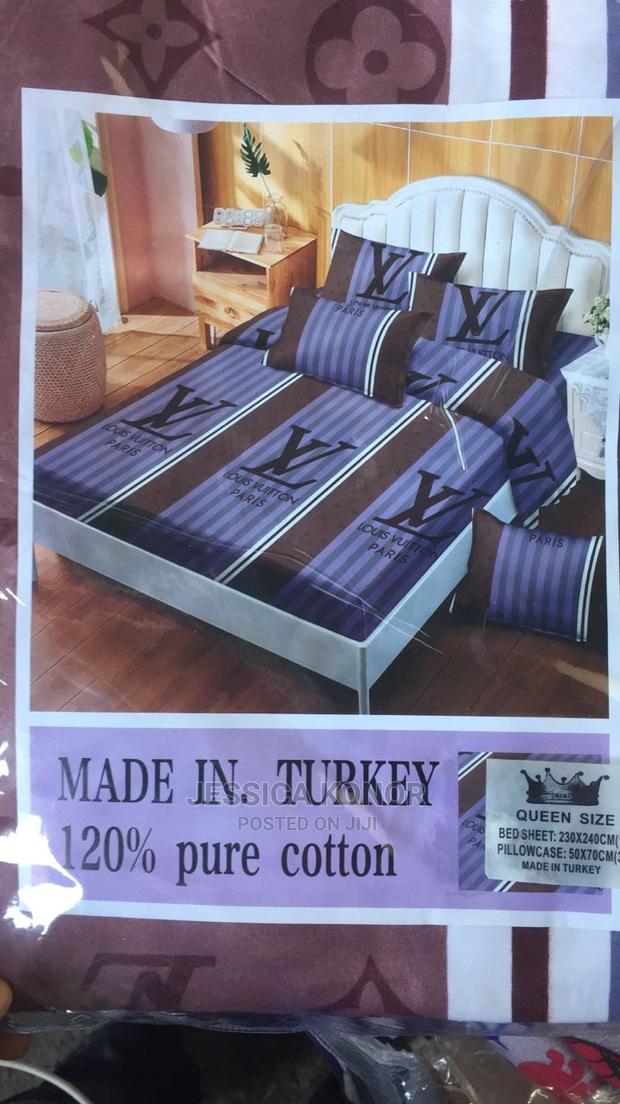 Available Bedsheet · Photo 1