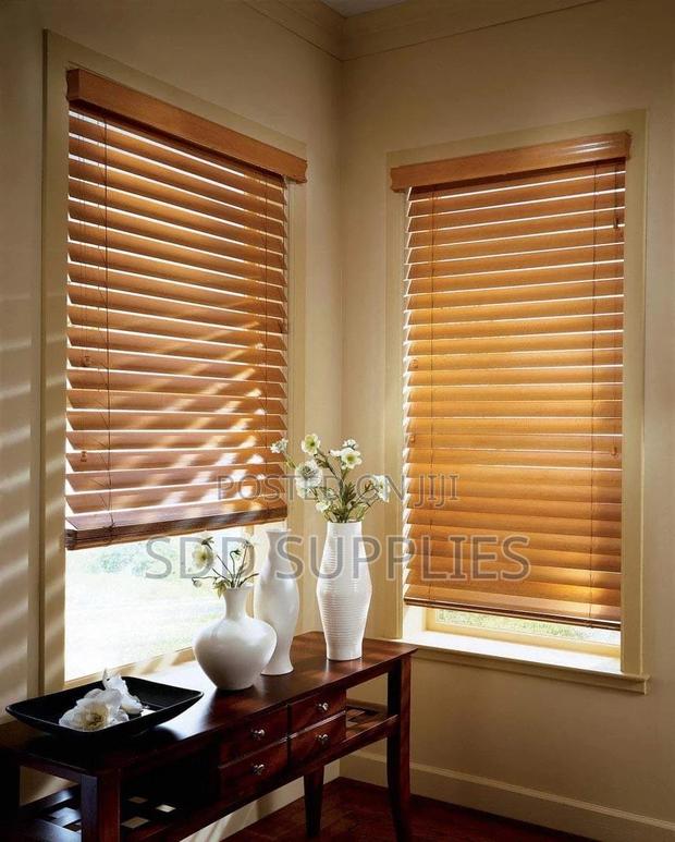 Wooden Blinds Curtains Luxurious Texture · Photo 7