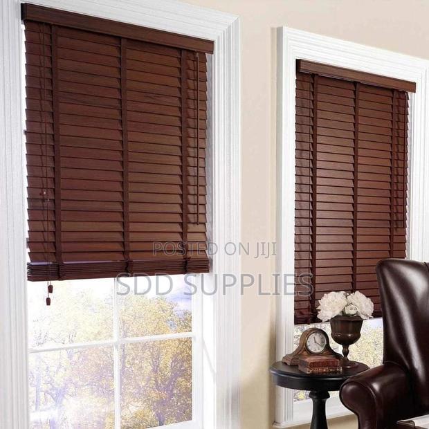 Wooden Blinds Curtains Luxurious Texture · Photo 8