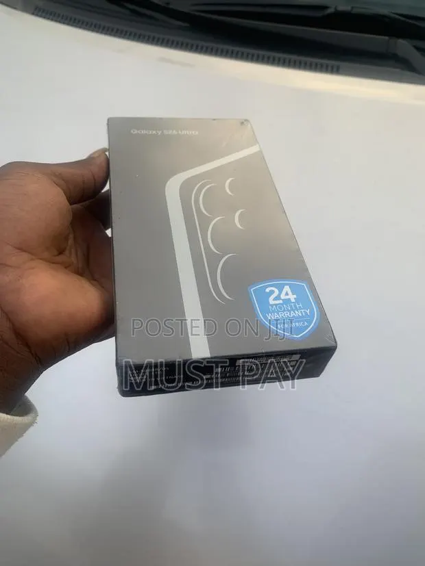 New Samsung Galaxy S26 Ultra 5G 1 TB Black · Photo 1