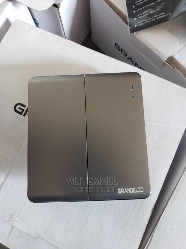GRANDELED 2gang 2way Switch · Photo 1
