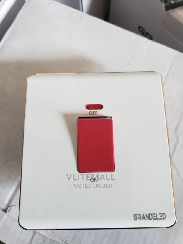 Grandeled AC Switch (45A) · Photo 1