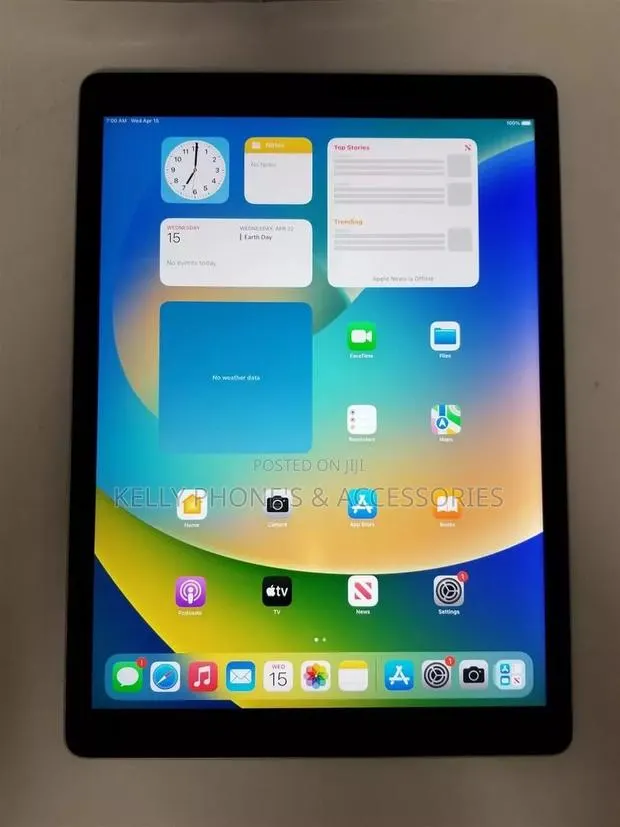 Apple iPad 9.7 128 GB Black · Photo 1