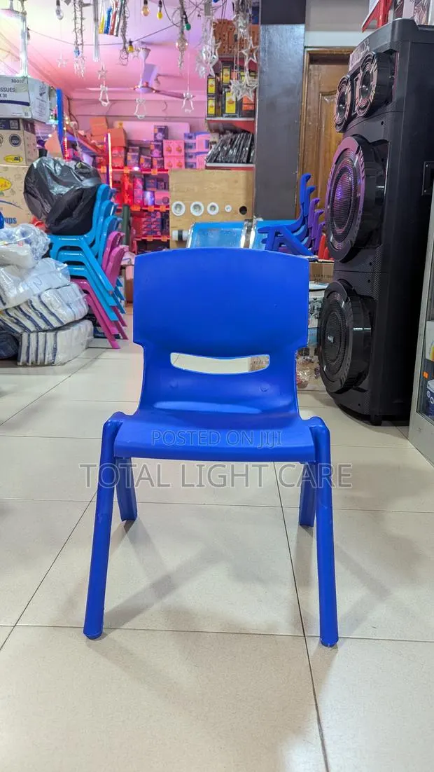 Kids Chairs for School, Daycare, Nursery and Preschool · Photo 1