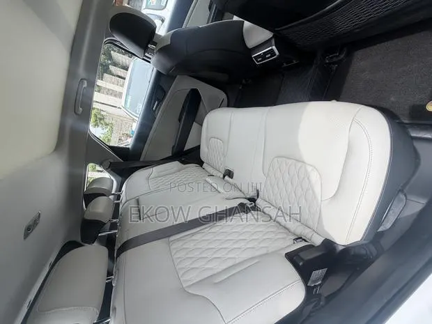 Kia Sportage 2024 White