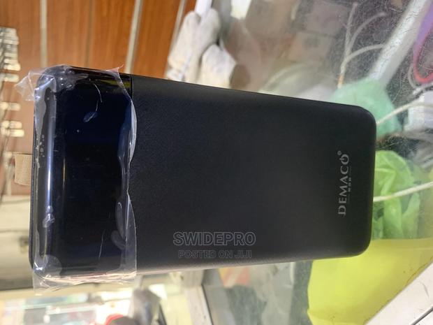 Demaco 50,000 Power Bank · Photo 4