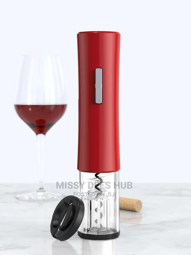 2in1 Wine Opener - Battery Operated · Photo 8