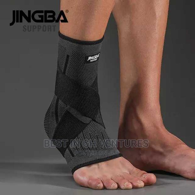 Ankle Knee Guard · Photo 1