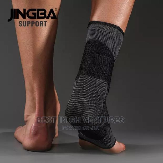 Ankle Knee Guard · Photo 2