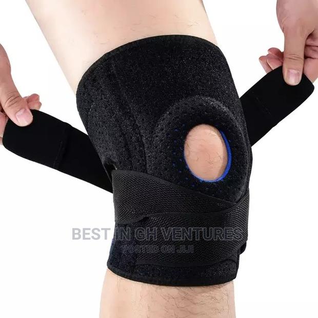 Knee Guard With Strap Compression · Photo 1