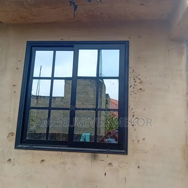 Aluminium Frame · Photo 1