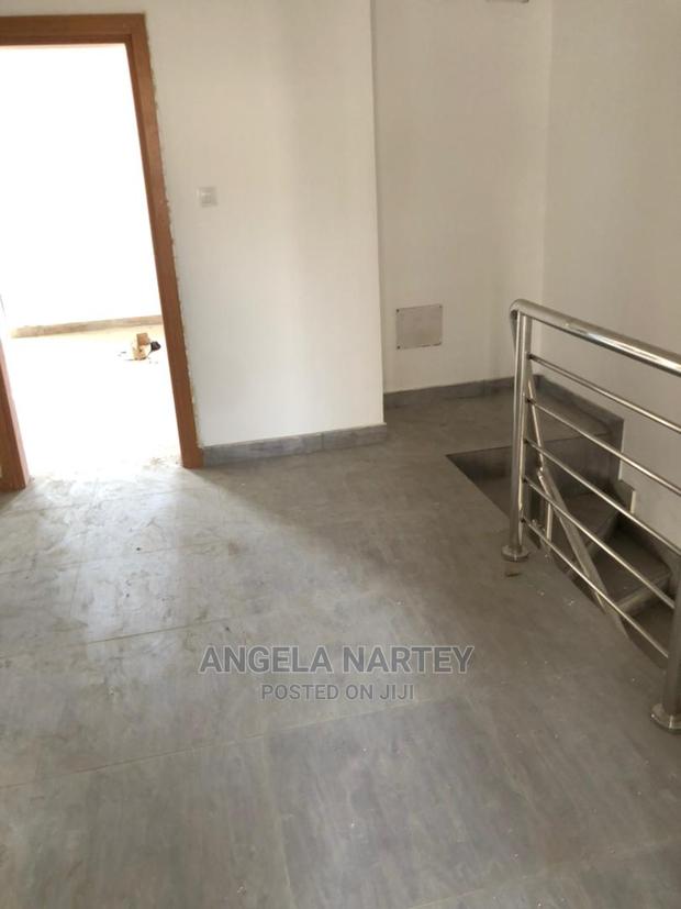3bdrm House in Sakumono, Accra Metropolitan for Sale · Photo 5