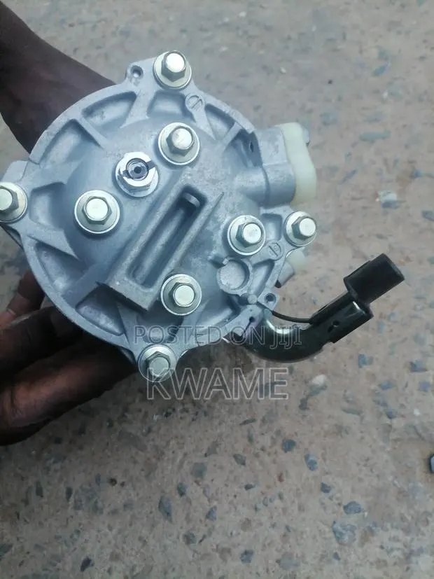 Mitsubishi Compressor · Photo 1