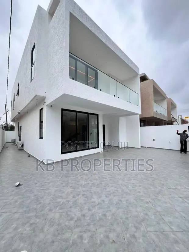 4bdrm House in Kb Properties, New Legon for sale · Photo 1
