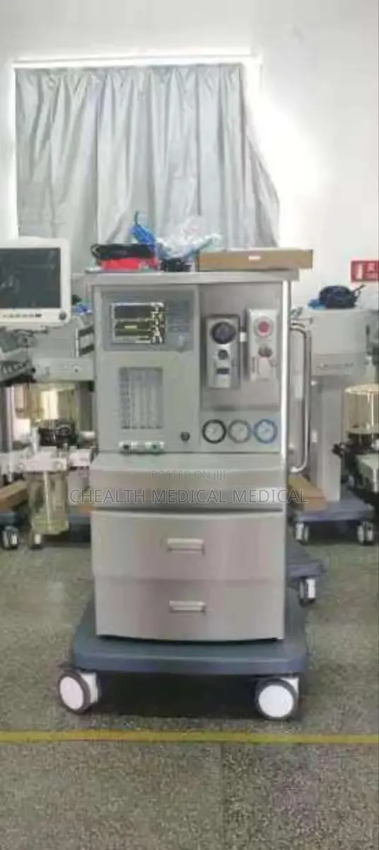 Anaesthesia Machine 2 Vaporizers · Photo 1