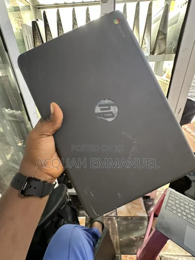 Laptop HP Chromebook 14 8GB Intel Celeron SSD 128GB · Photo 1