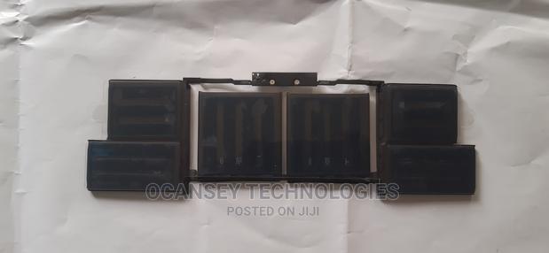 Original New Apple Battery For A1953, A1990 2018, 2019 · Photo 7