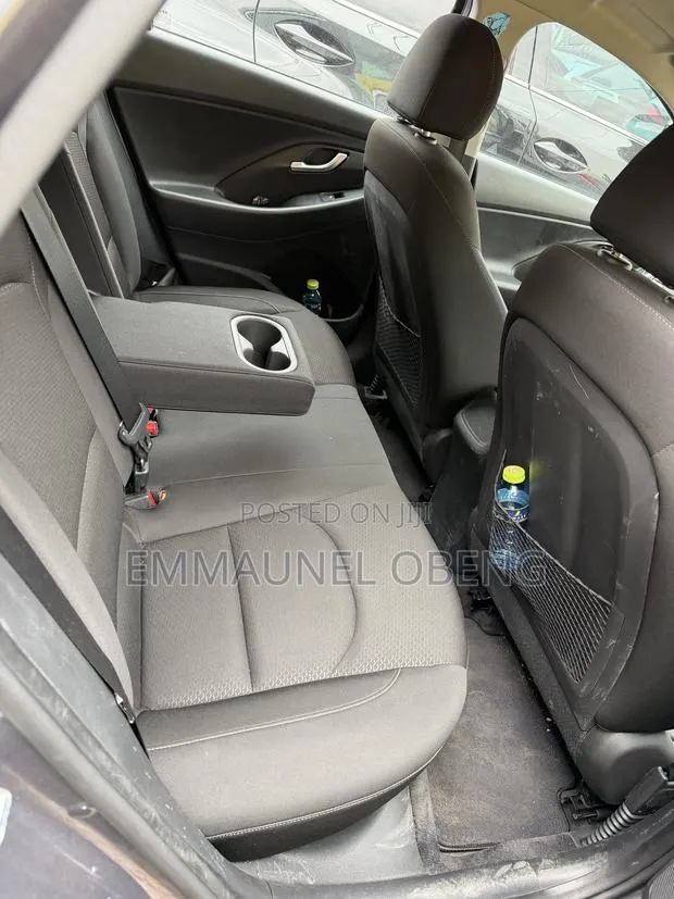 Hyundai Elantra Sport 2019 Gray · Photo 1