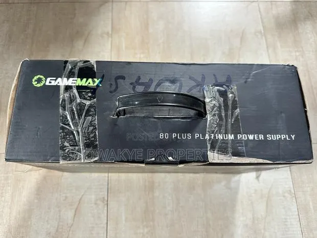 GAMEMAX 1300W 80+ Platinum Fully Modular Power Supply · Photo 3
