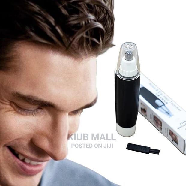 Nose Hair Trimmer · Photo 1