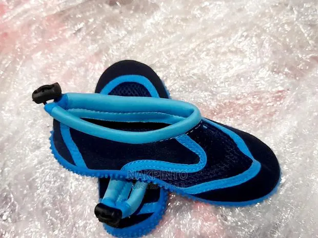 Easy Shoes for Kids · Photo 1