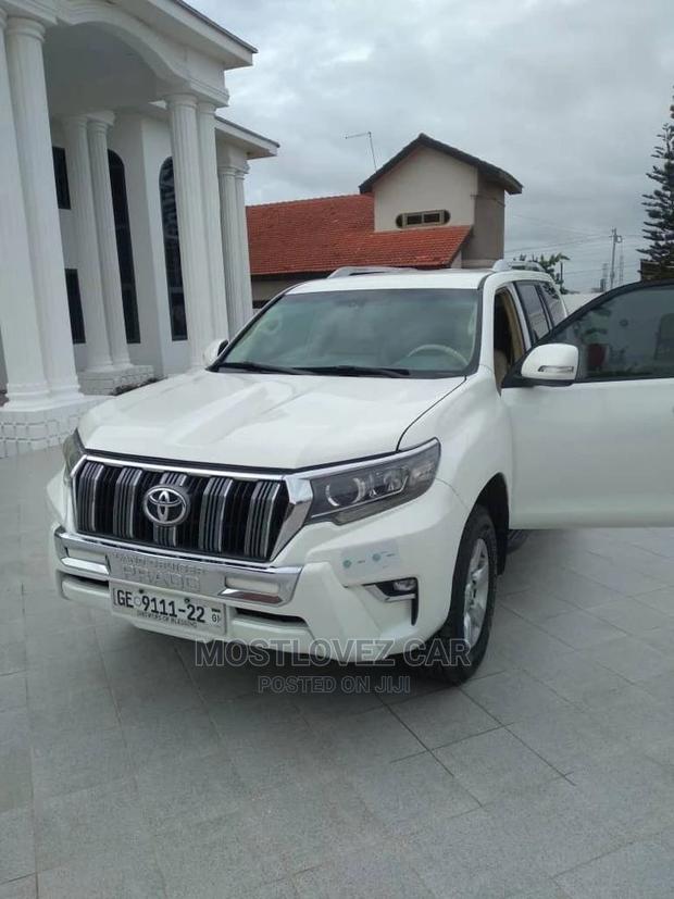 Car Rentals Rent a Landcruisers Prado for Weddings,Tours · Photo 1
