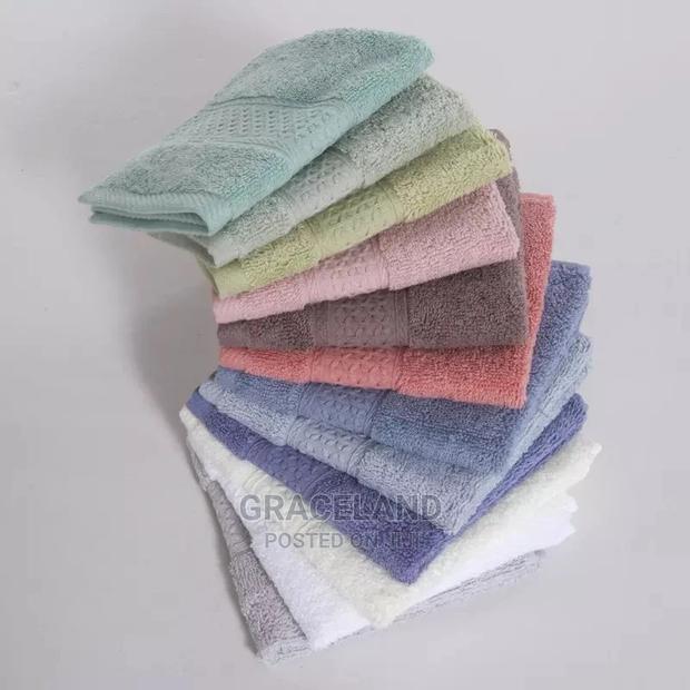 This Is Original 12 Set of Face Towels Going for Cool Price · Photo 2