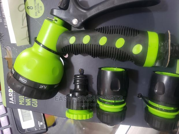 Garden Hand Water Gun Connectors Sprinkler Pressure Wash · Photo 1