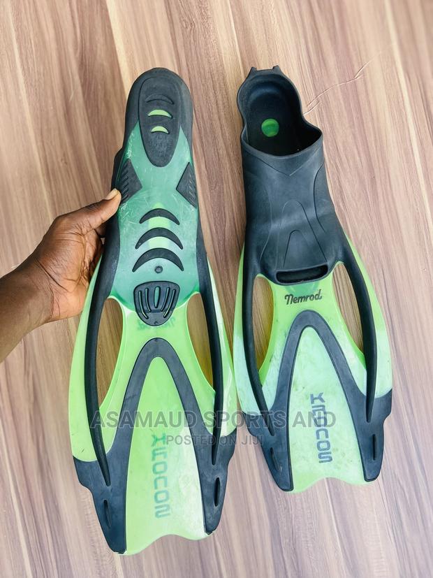 Original Swimming Fins at Cool Price · Photo 5