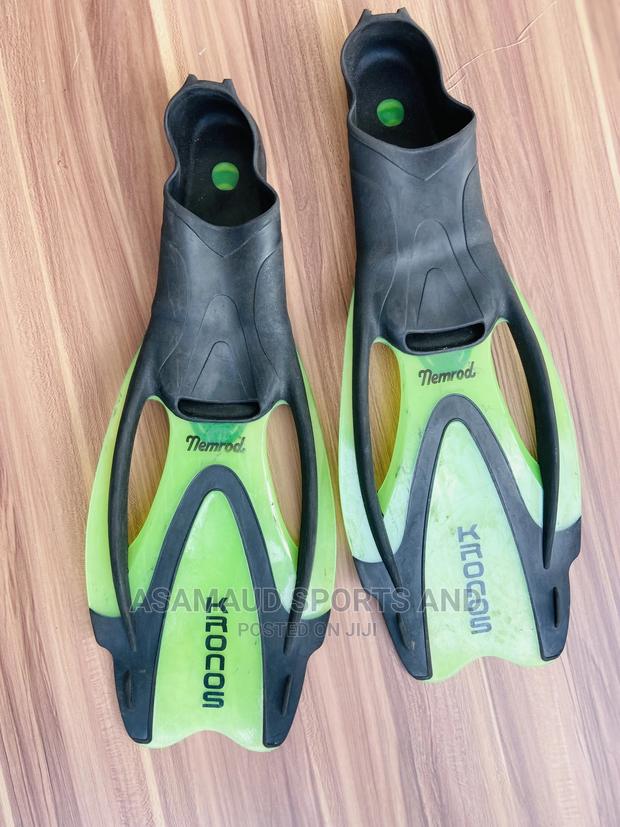 Original Swimming Fins at Cool Price · Photo 6
