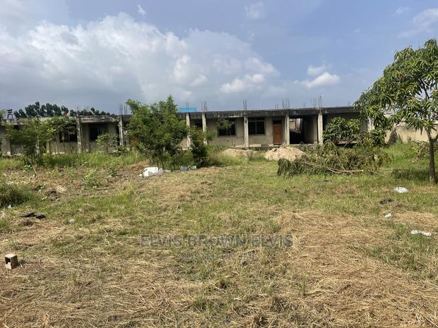School Building on 6 Plot of Land for Sale at West Trasacco · Photo 2