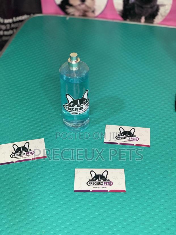 Fur Spray for Cats and Dogs Alike · Photo 1