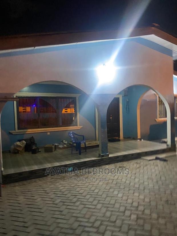 3bdrm House in Ayathar Bedroom, Spintex for Rent · Photo 1
