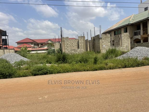 Call if You Want Uncomplicated Building 4 Sale Ajiriganor · Photo 2