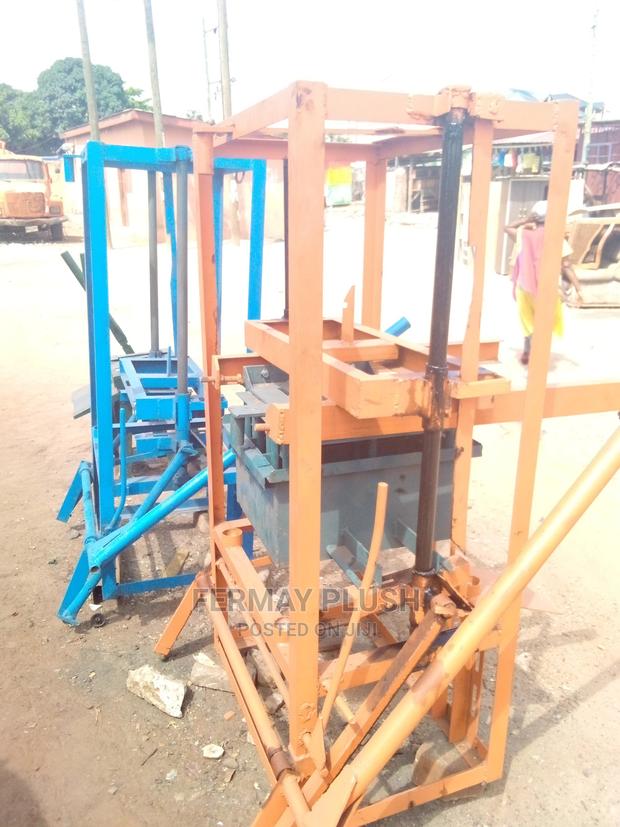 Heavy Metallic Concecrate Blocks Machines for Sale · Photo 1