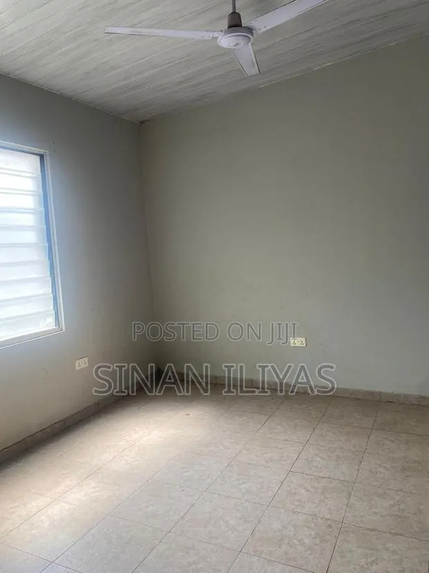 3bdrm House in Nhf Estate, Community 25 for rent · Photo 1