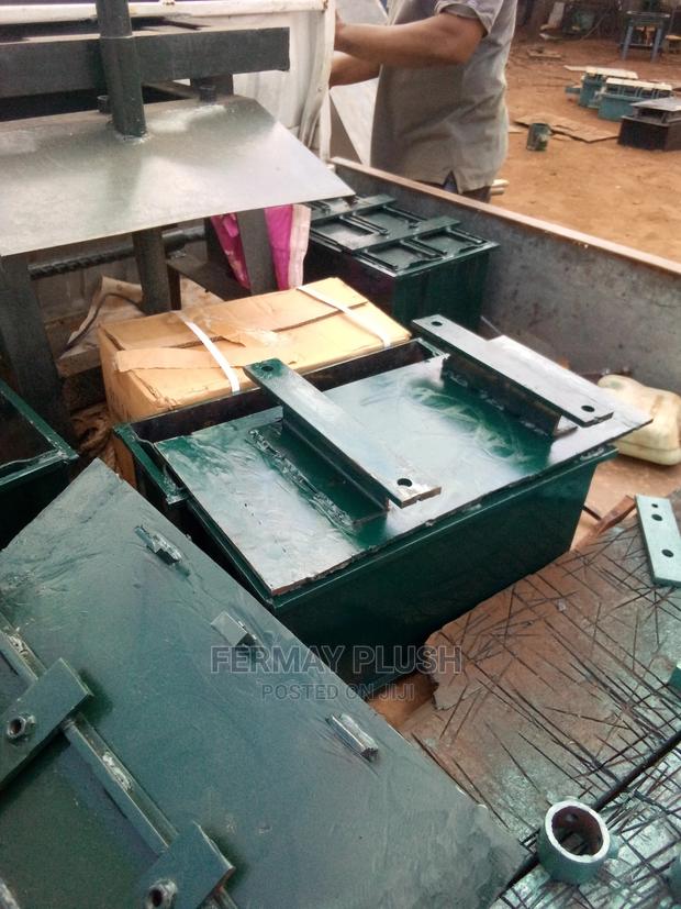 Two in One Block Making Machines for Sale · Photo 2