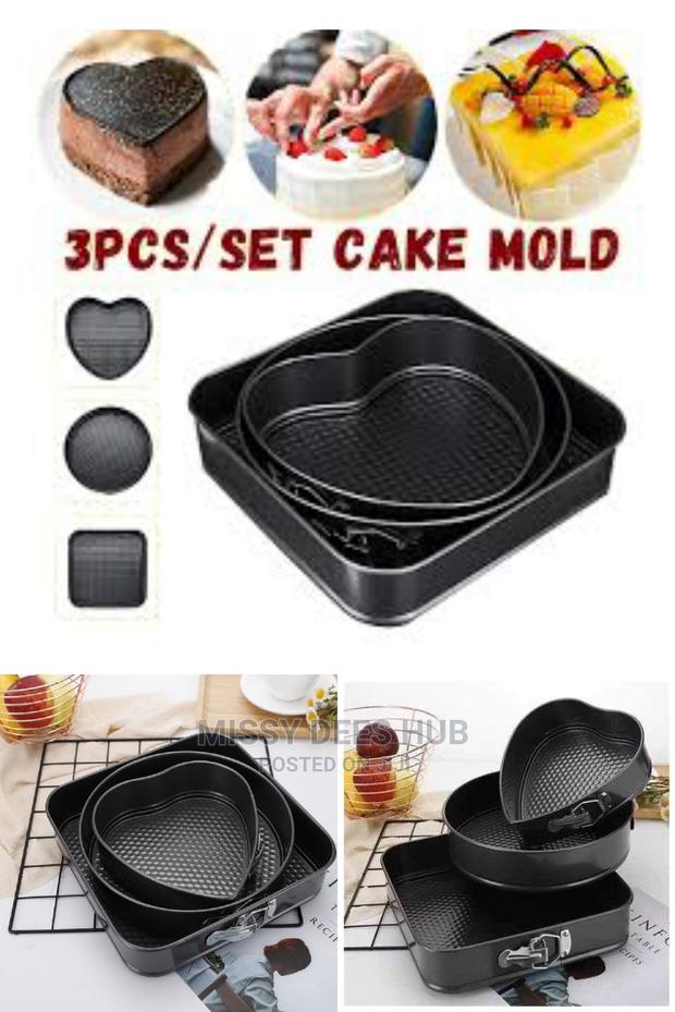 3pcs Non-Stick Cake Pan · Photo 4