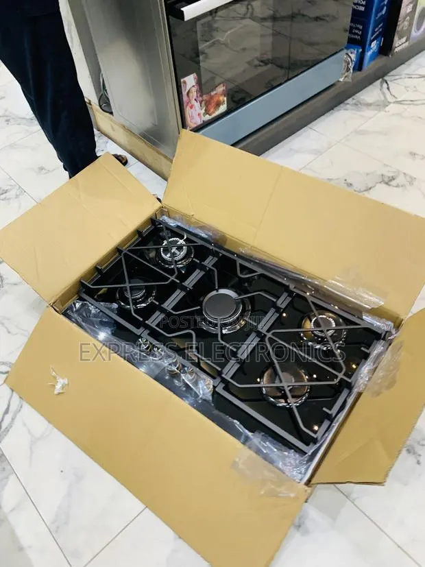 Hot Deals on Kenwood Gas Electric Cooker 5burner Built in 90Cm · Photo 1