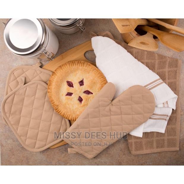 Oven Mitt + Pot Holder · Photo 7