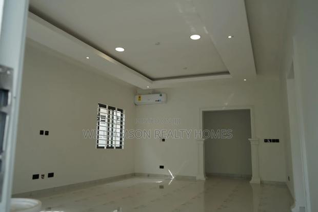 3bdrm House in Community 16, Spintex for sale · Photo 4