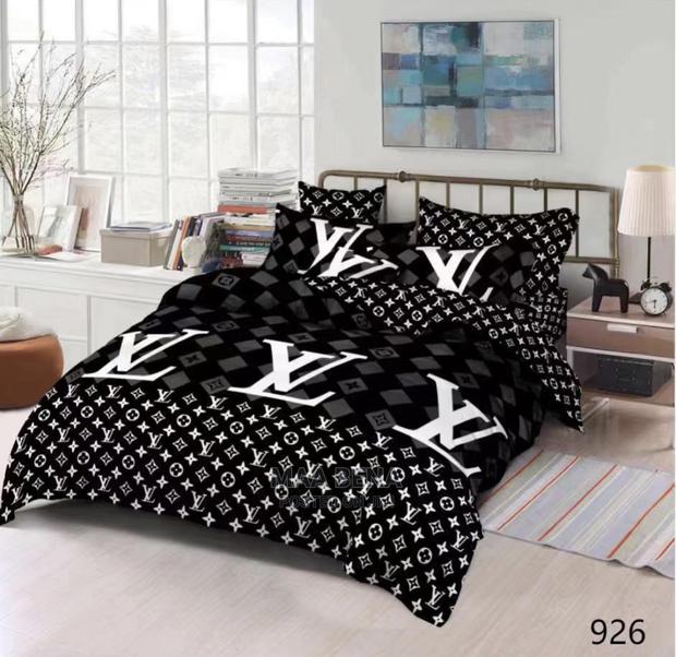 7pcs Duvet/Comforter Set · Photo 1