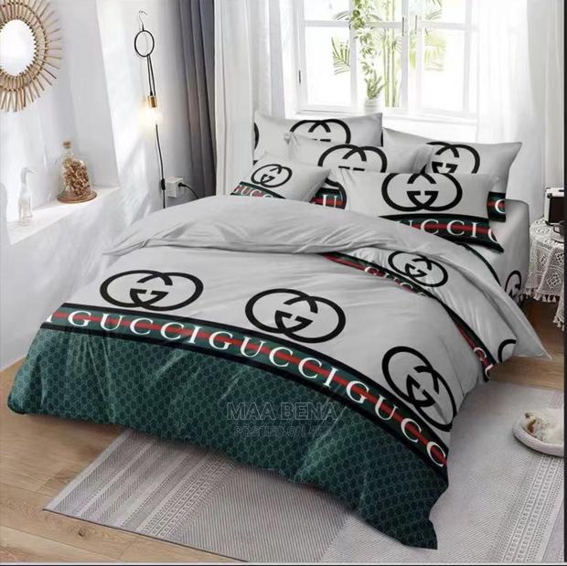 7pcs Duvet/Comforter Set · Photo 3