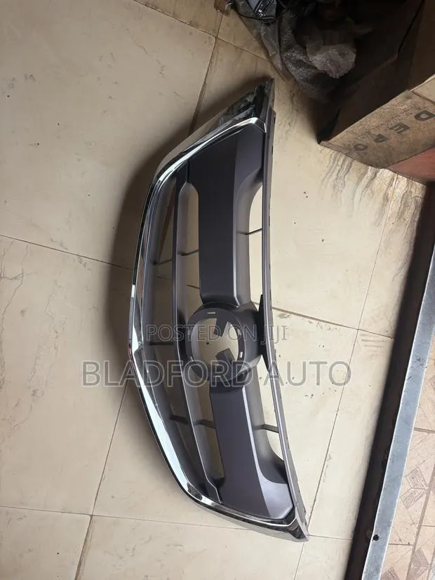 Mazda BT50 2015 Top Shells · Photo 1